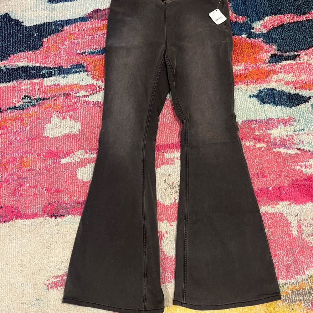 NWT Free People Flare Leg Jeans